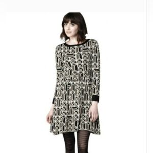 Dear Creatures- Women's Geometric Black and Beige Dress M  Casual
